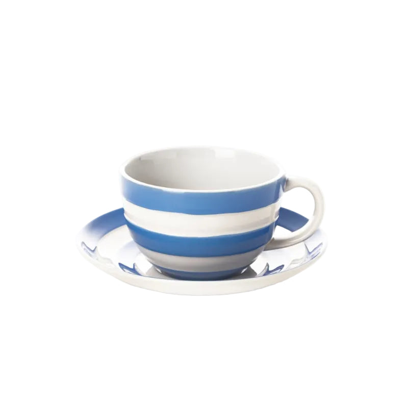 Kop en schotel blauw wit gestreept van Cornishware in de kleur Cornish Blue