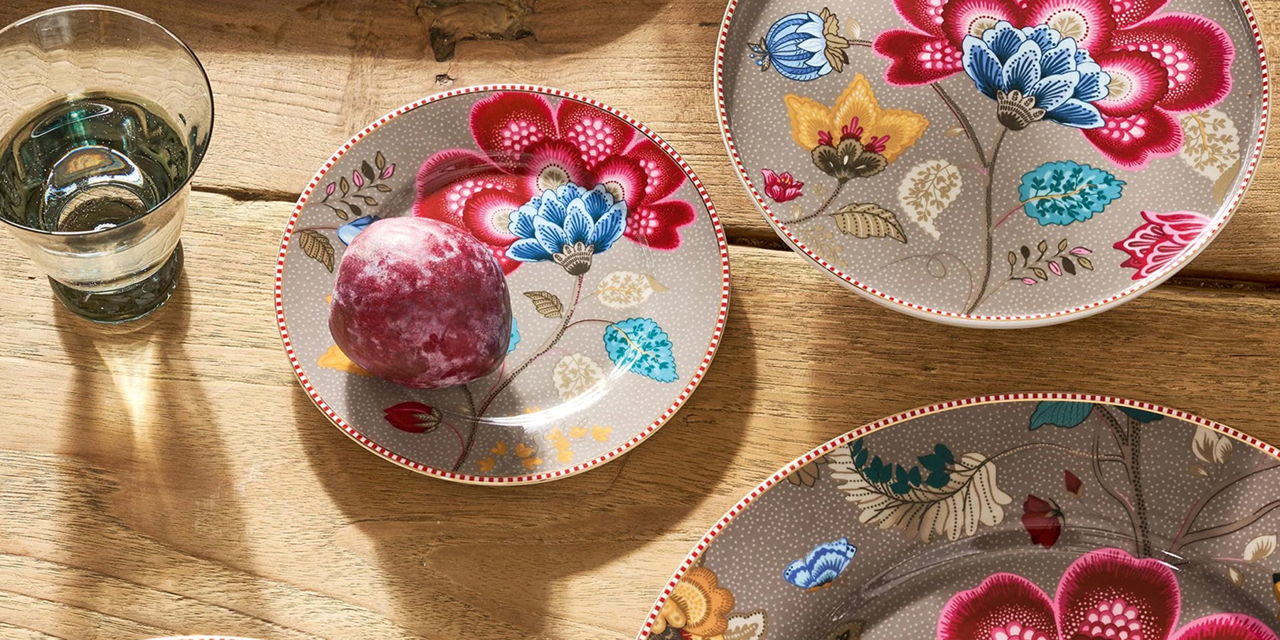 10 Tips voor een Gezellige Zondagochtend Ontbijt (met jouw mooiste servies)