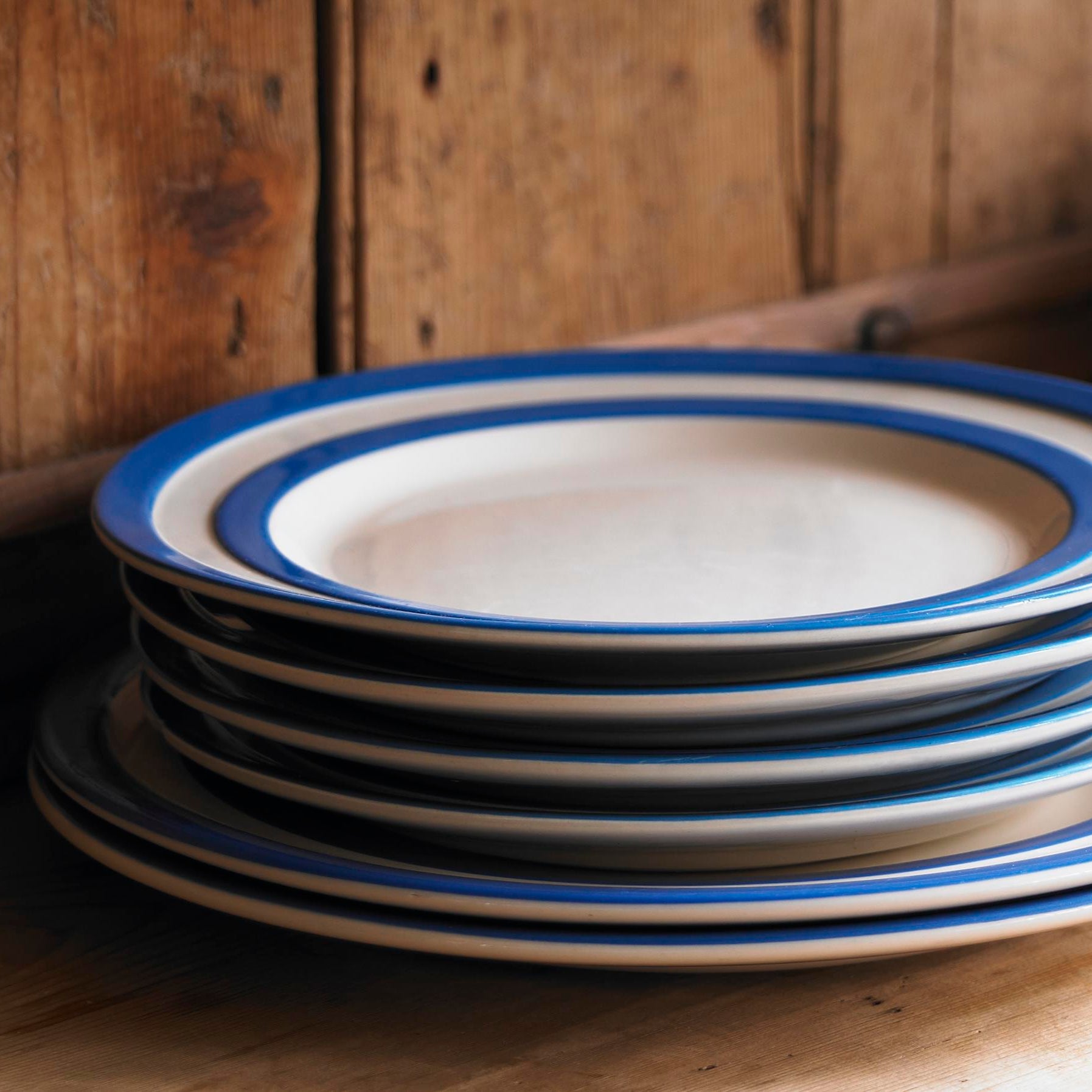 Cornishware Cornishblue Ontbijtbord 22cm - Handbeschilderde strepen