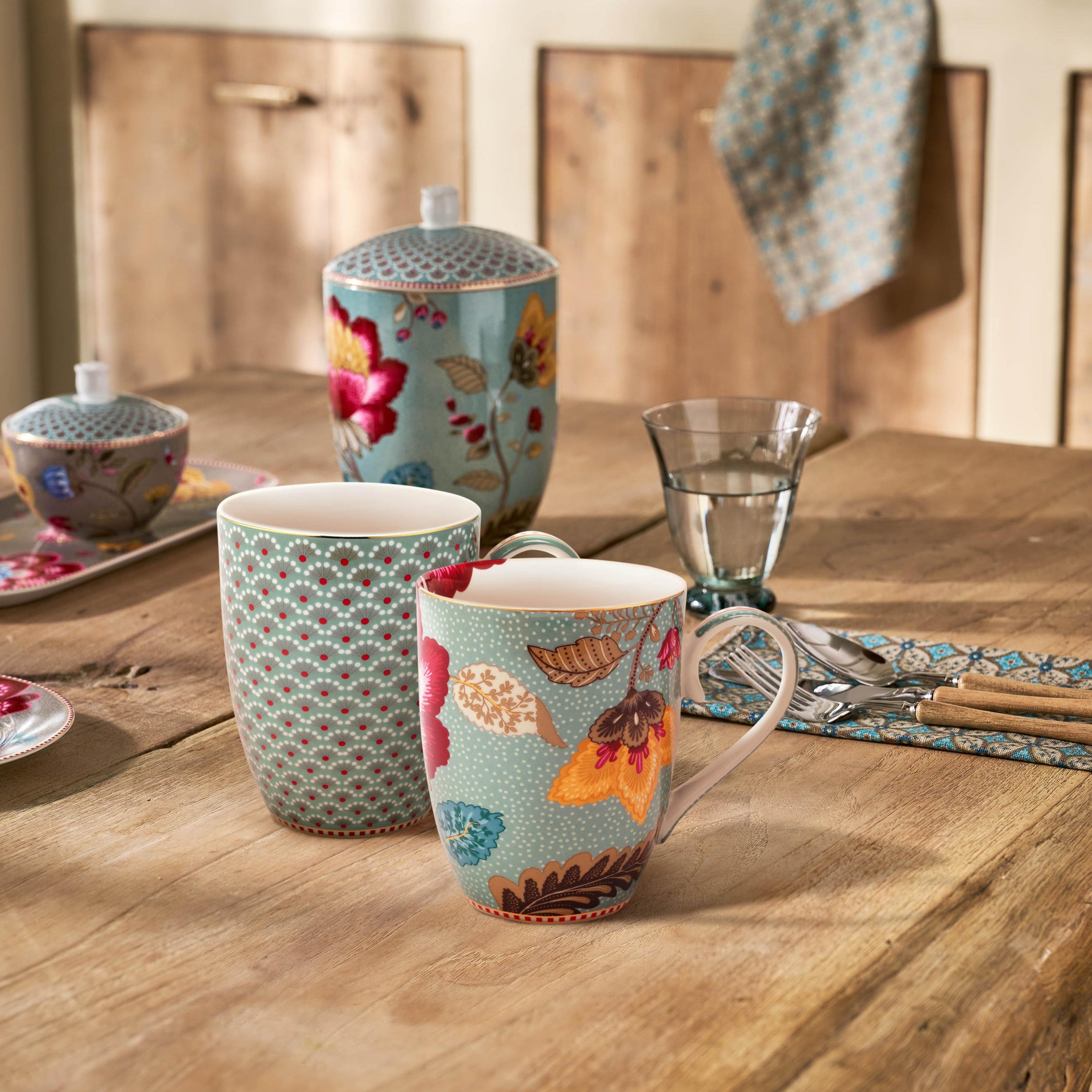 Pip Studio Blooming Tales Fantasy Theeset – Theepot 1.6L &amp; 2 Mokken Blauw