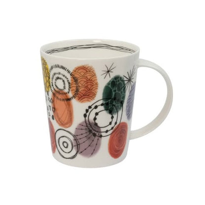 Eigenart Cupti Mok met illustratie van ballonnen in verschillende kleuren. Meer kleurrijke bollen dan ballonnen. Inhoud 500ml. Lichtgewicht porselein. 