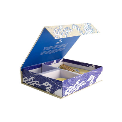 Tokyo Design Studio Hokusai Sushiset voor 2 Personen big wave  in cadeaudoos